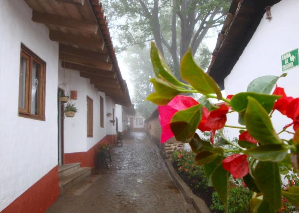 Hotel Bugamvillas Tapalpa Dış mekan fotoğraf